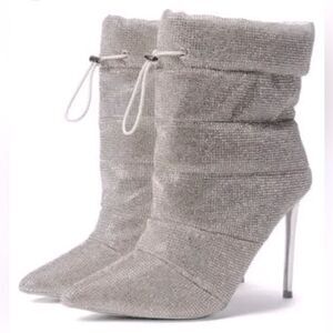 NWT Steve Madden Cloak-R Bootie Boots silver rhinestone puffer drawstring 8.5